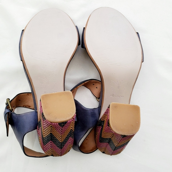 Vintage Ella Moss block heels leather sandals - Picture 9 of 10